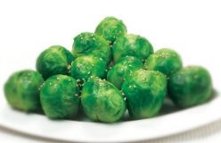 Sesame brussels sprouts