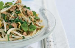 Pork and beansprout salad